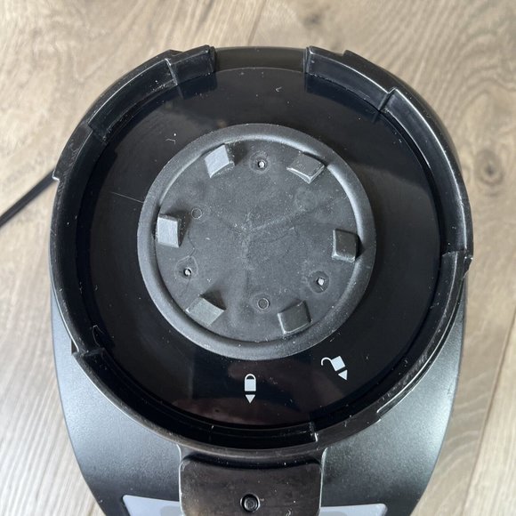 Black & Decker Food Processor Base Model FP1000M Motor Replacement Part Base - Picture 6 of 8